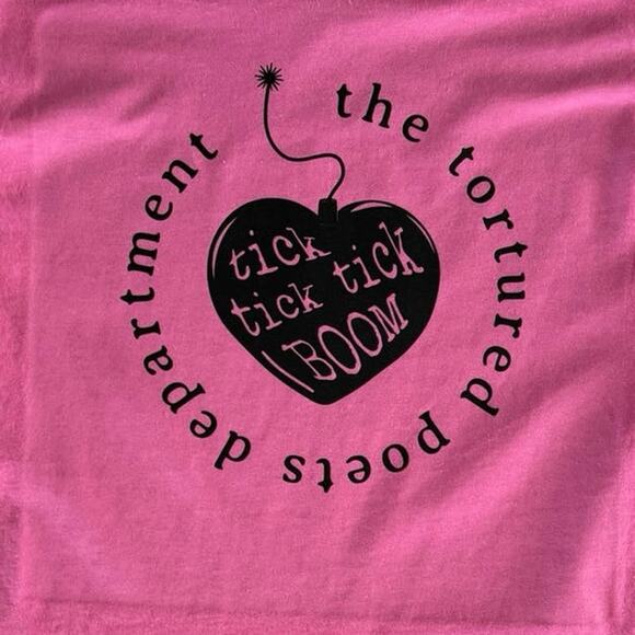 Tortured Poets Department Heart Pink Womens X-Large T-Shirt Short Sleeve - Picture 2 of 6